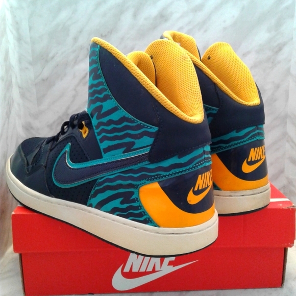 Nike Son of Force 10.5 Michigan 1 air basketball - Picture 4 of 6